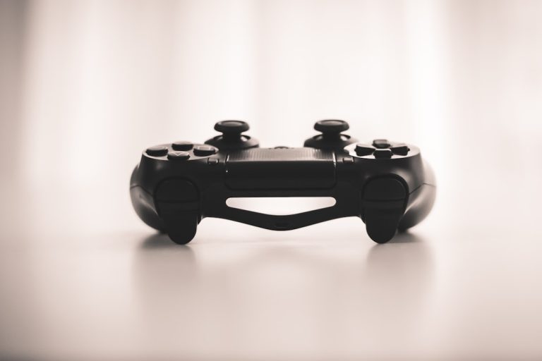 Level Up Your Game Streaming Setup: Tips for Creating an Engaging Experience